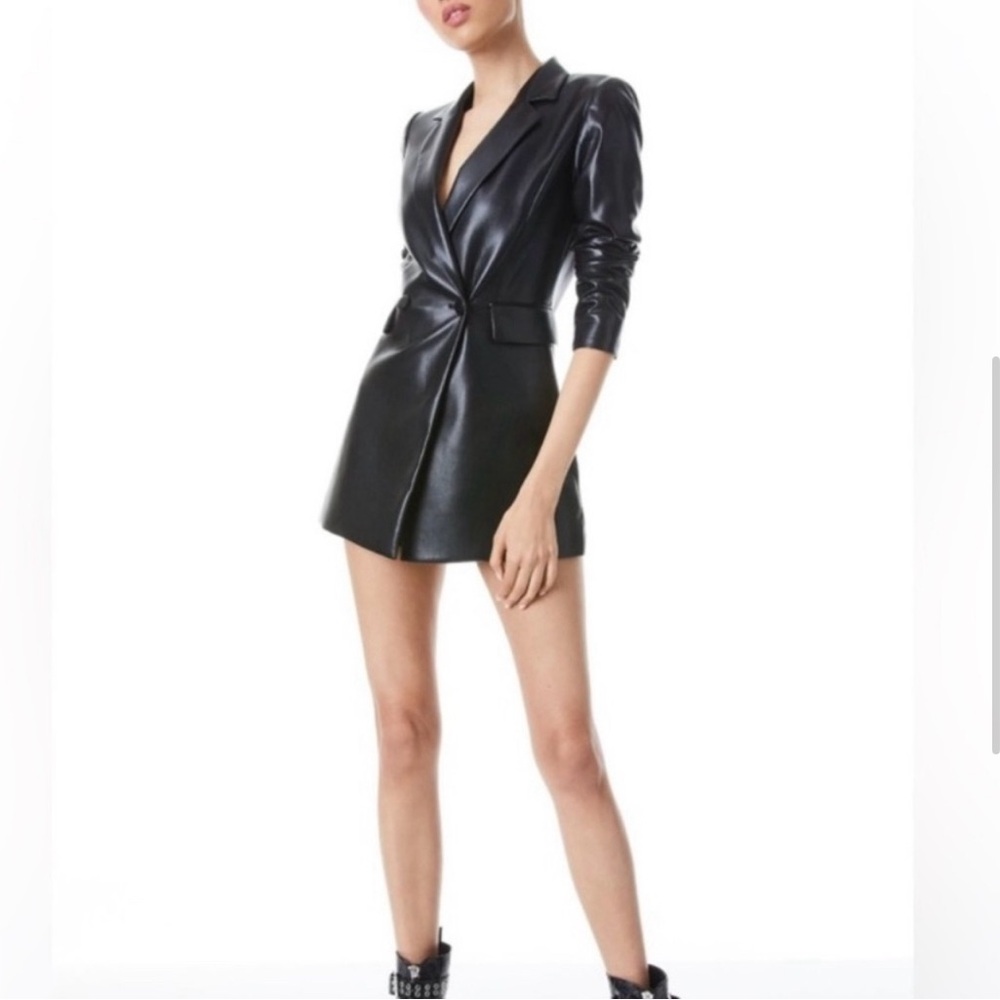 Alice + Olivia